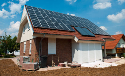 Dach, Photovoltaik-Anlagen, grüne Energie, Geschäftserfolg, Installation,