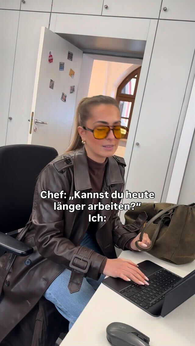 Sorry not sorry 😘 

#humor #merkel #chef #office #arbeit