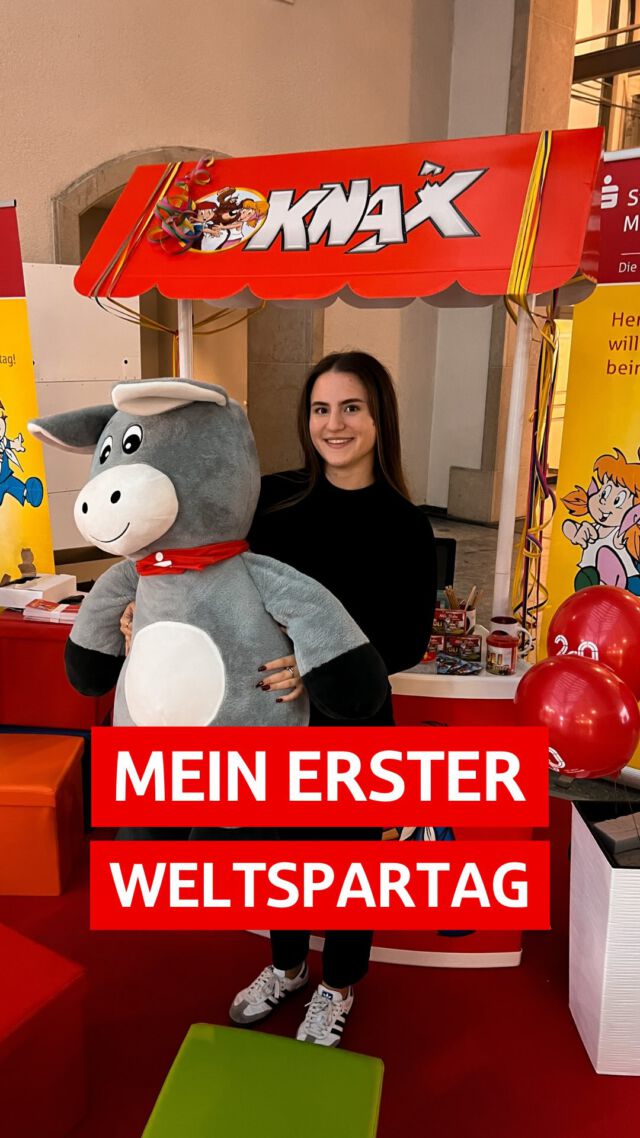 Erster Weltspartag als Mitarbeiterin ✅💪

Münzen zählen, Malwettbewerb und ganz viele glückliche Kids 🥰

Unsere Auszubildende Lara (19) war letzte Woche beim Kinderschalter im Beratungscenter Stadtmitte am Start🖍️✨

Wie es für sie war? Watch the reel and find out 😉

#Weltspartag #100Jahre #SSKM #azubilife