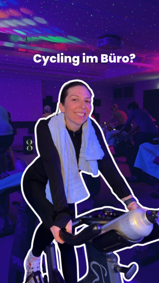 Another day, another sidequest: Einfach mal Sport im Konferenzraum machen ⚡️💪🏼 

#worklifebalance #stadtsparkassemünchen #cyclingnight #workbenefit #teamsskm