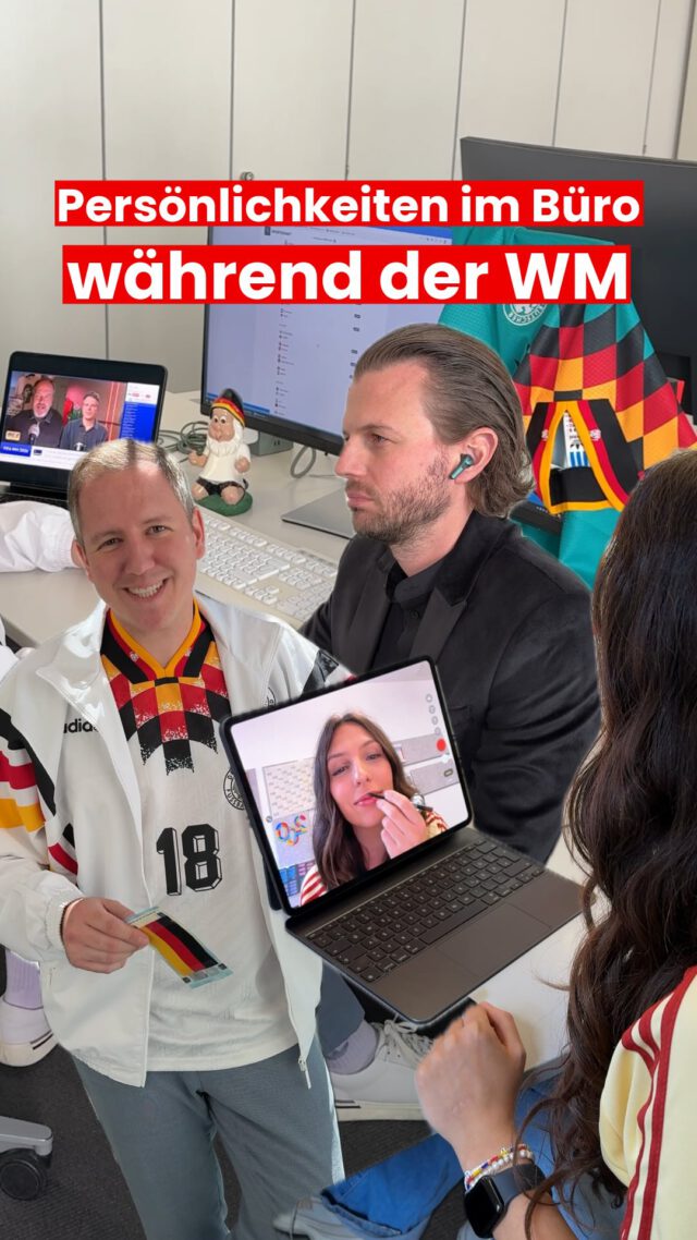 Während der WM läuft alles im Büro bisschen anders 🏟️💪⚽️

Zu welcher Persönlichkeit werdet ihr in den nächsten Wochen? 💬 

#fussballwm #fussballfan #wmimbüro #teamdeutschland #officehumor

SEO: Fußball-Weltmeisterschaft | Fußballultra | Event-Fan | Verweigerer der WM | Fußball im Büro