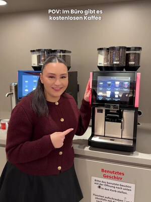 Kostenloser Kaffe einfach beste bg 😮‍💨🫶 #bürocomedy #stadtsparkassemünchen #kaffee #fy #viral
