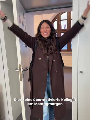 Lass mich erstmal meinen Kaffee trinken, ey 🤯🤯🤯 #büromotivation #fy #bürocomedy #montagmorgen