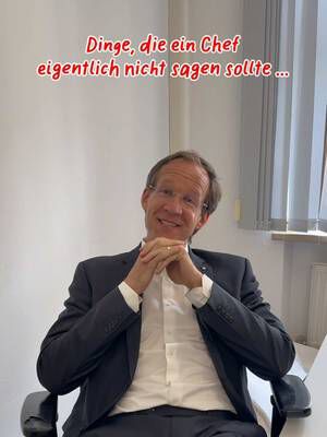 Jeder kennt diesen einen Chef 🙃 Welchen Spruch könnt ihr nicht mehr hören? 🫣 #chefsprüche #banker #officehumor #sparkasse
