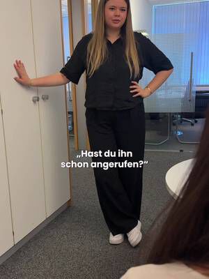 Niemals als erstes melden, Girls!!! Lasst ihn bisschen zappeln 😏 #anrufen #date #kunde #bank #sparkasse Dating | Nach dem Date melden | Kunde ist König | Vertrieb | Kunde anrufen