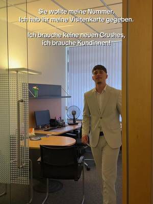 … und paar mehr Aufrufe wären auch ganz nice 😏😮‍💨 #visitenkarte #kundengewinnung #vertrieb #crushes Kunden fragen nach Nummern | Crush auf der Arbeit | Visitenkarte rausgeben